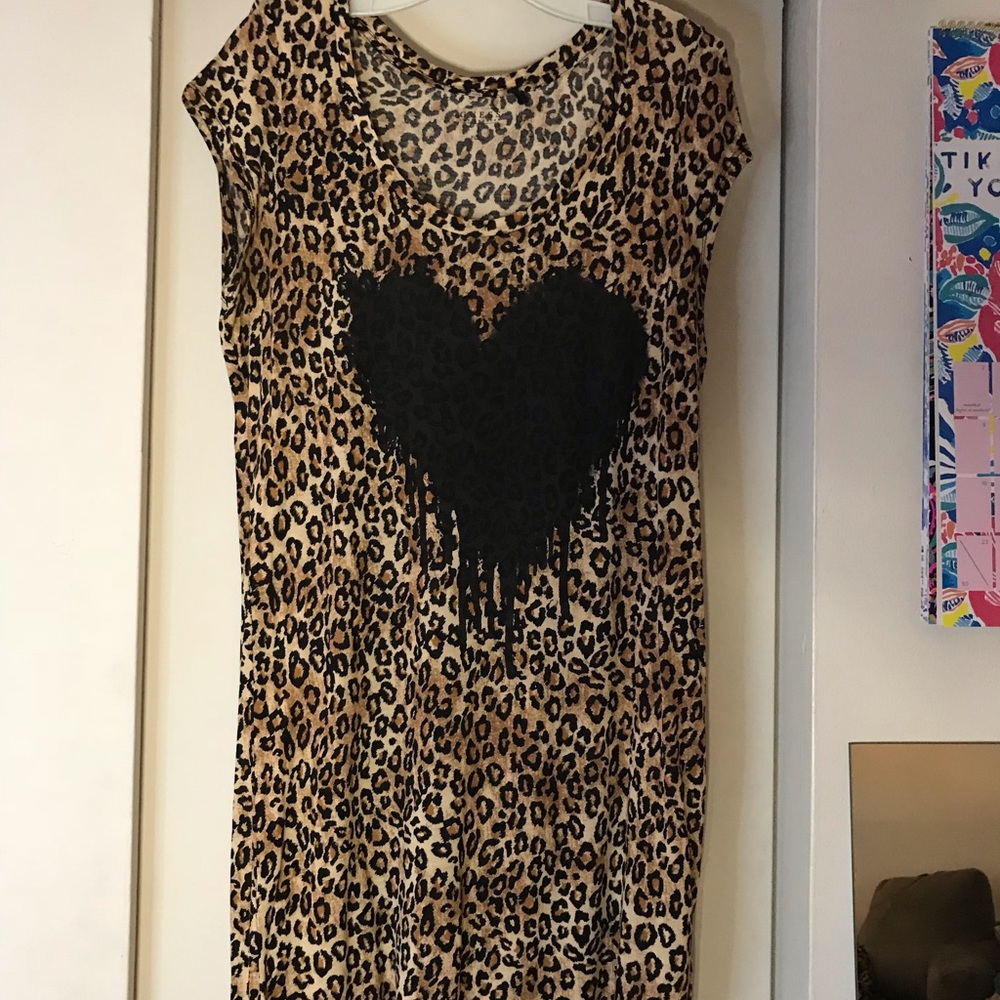 Guess leopard print black heart shirt